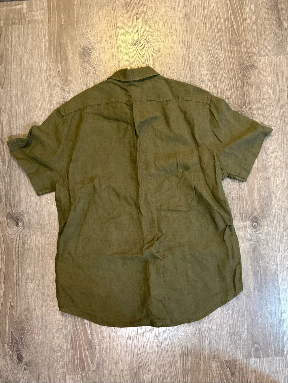 J.Crew men’s Short-sleeve linen point-collar shirt